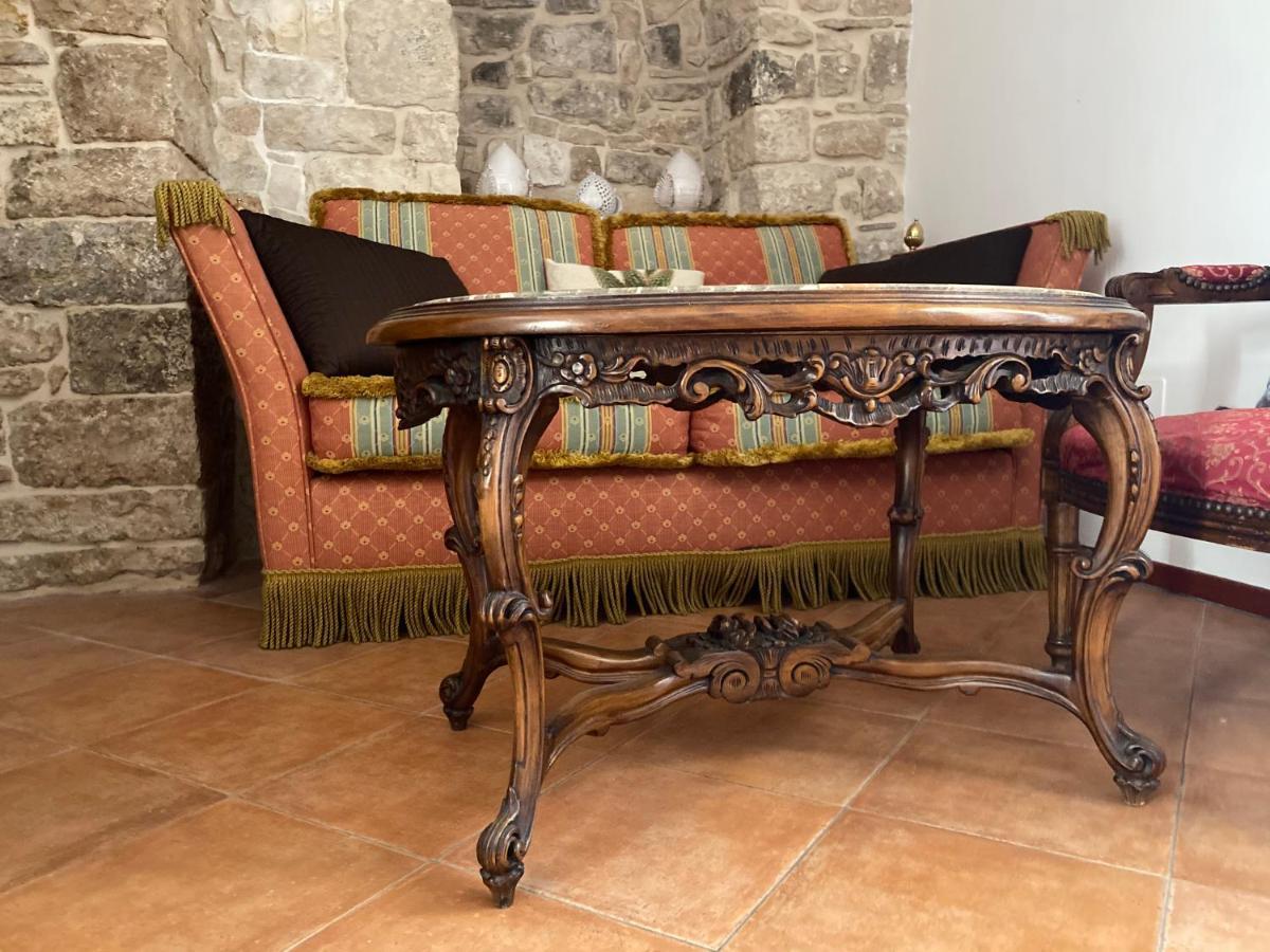 Apartmán Palazzo Morola XIV Century Giovinazzo Exteriér fotografie