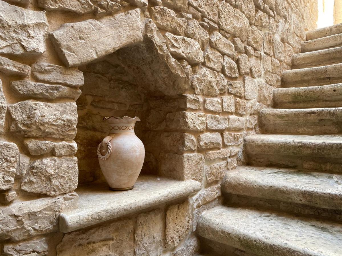 Apartmán Palazzo Morola XIV Century Giovinazzo Exteriér fotografie