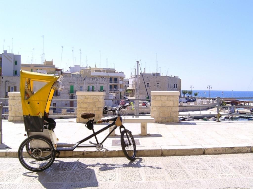 Apartmán Palazzo Morola XIV Century Giovinazzo Exteriér fotografie