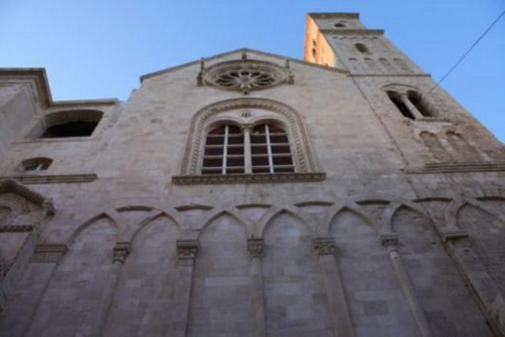 Apartmán Palazzo Morola XIV Century Giovinazzo Exteriér fotografie