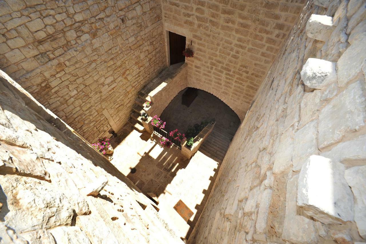 Apartmán Palazzo Morola XIV Century Giovinazzo Exteriér fotografie