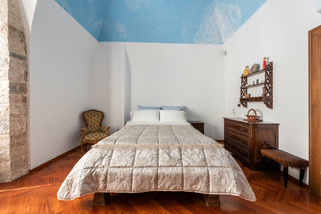 Apartmán Palazzo Morola XIV Century Giovinazzo Exteriér fotografie